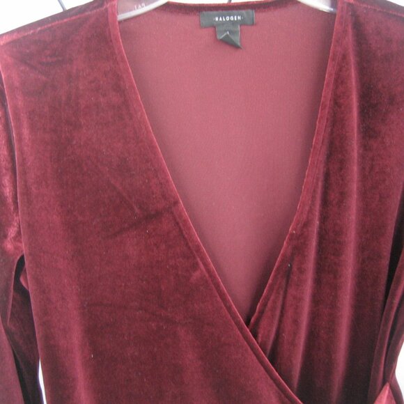 Halogen Top Women's Small Red Velvet Wrap Tie Bow V Neck Capsule Stretch  Wrap b - Picture 2 of 5